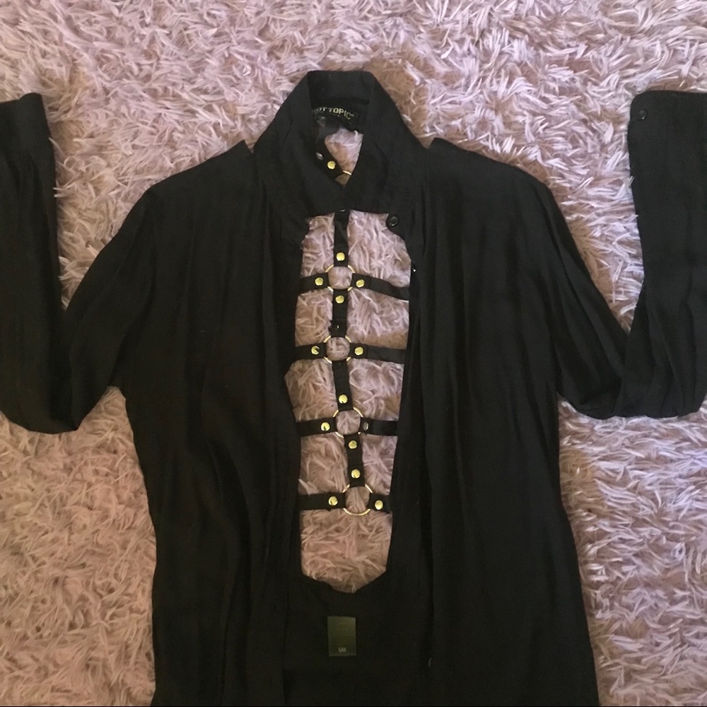 Button Up Chain Back